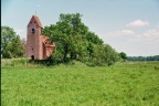 Kerkje / little medieval church / kleine mittelalterliche Kirche Marsum
