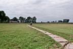 Met de ligfiets op het fietspad tussen de Stadsweg en boerderij Nimmerdor